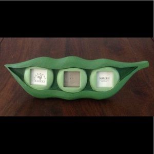 Three Peas in a Pod Picture Frame